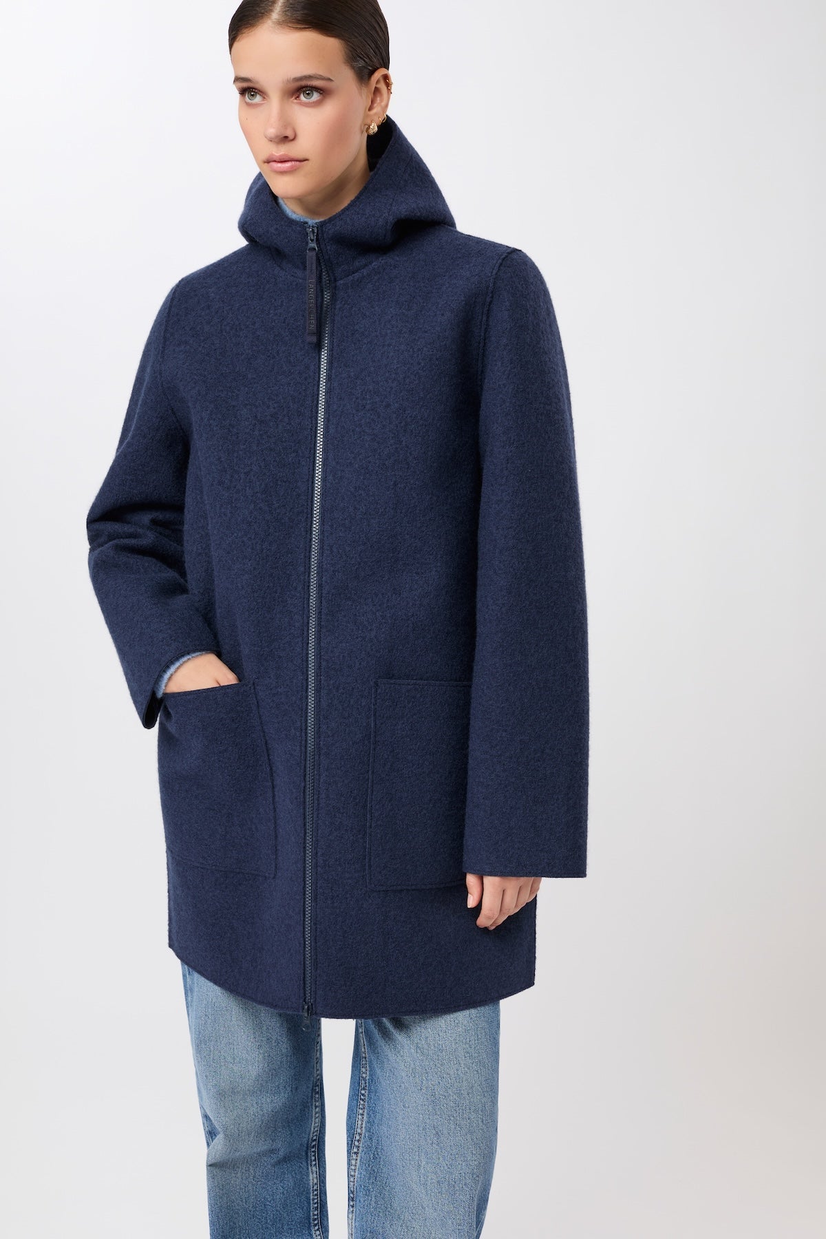 langerchen-kapuzenjacke-aus-walk-mit-membran-steel-blue image 2