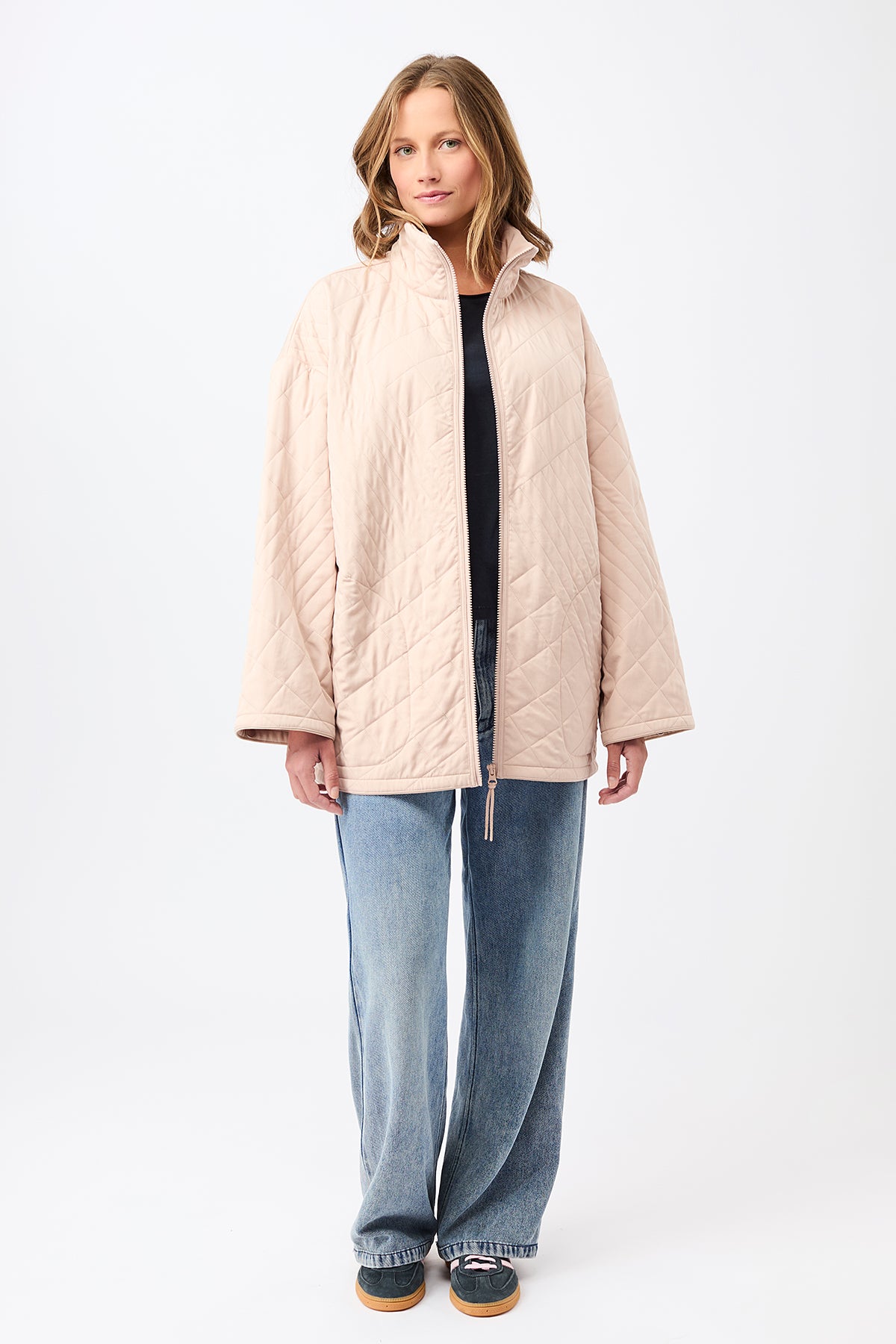 langerchen-gesteppte-jacke-aus-tencel-blush-mit-stehkragen image 5