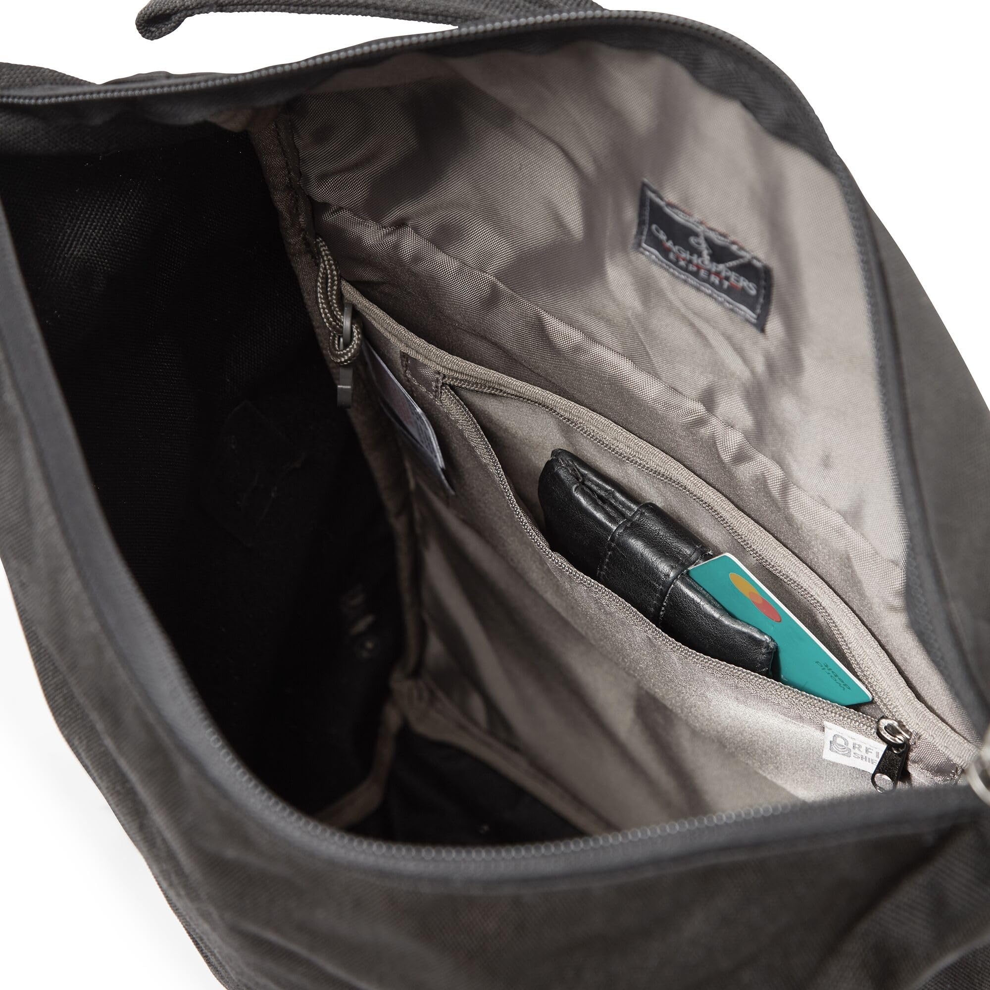 craghoppers-expert-kiwi-16l-roll-top-rucksack-unisex image 7