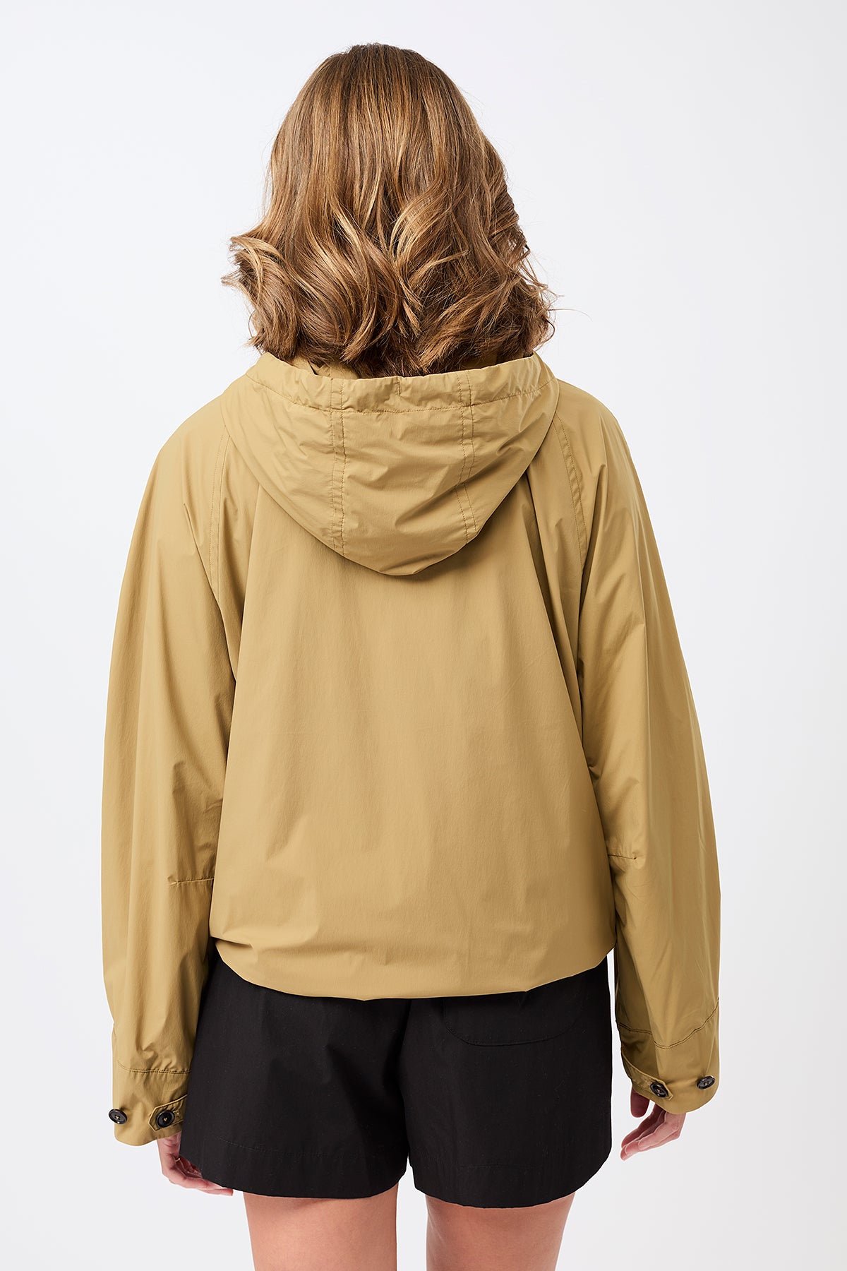langerchen-kapuzenjacke-mit-gro-en-taschen-blouson-in-breeze image 2
