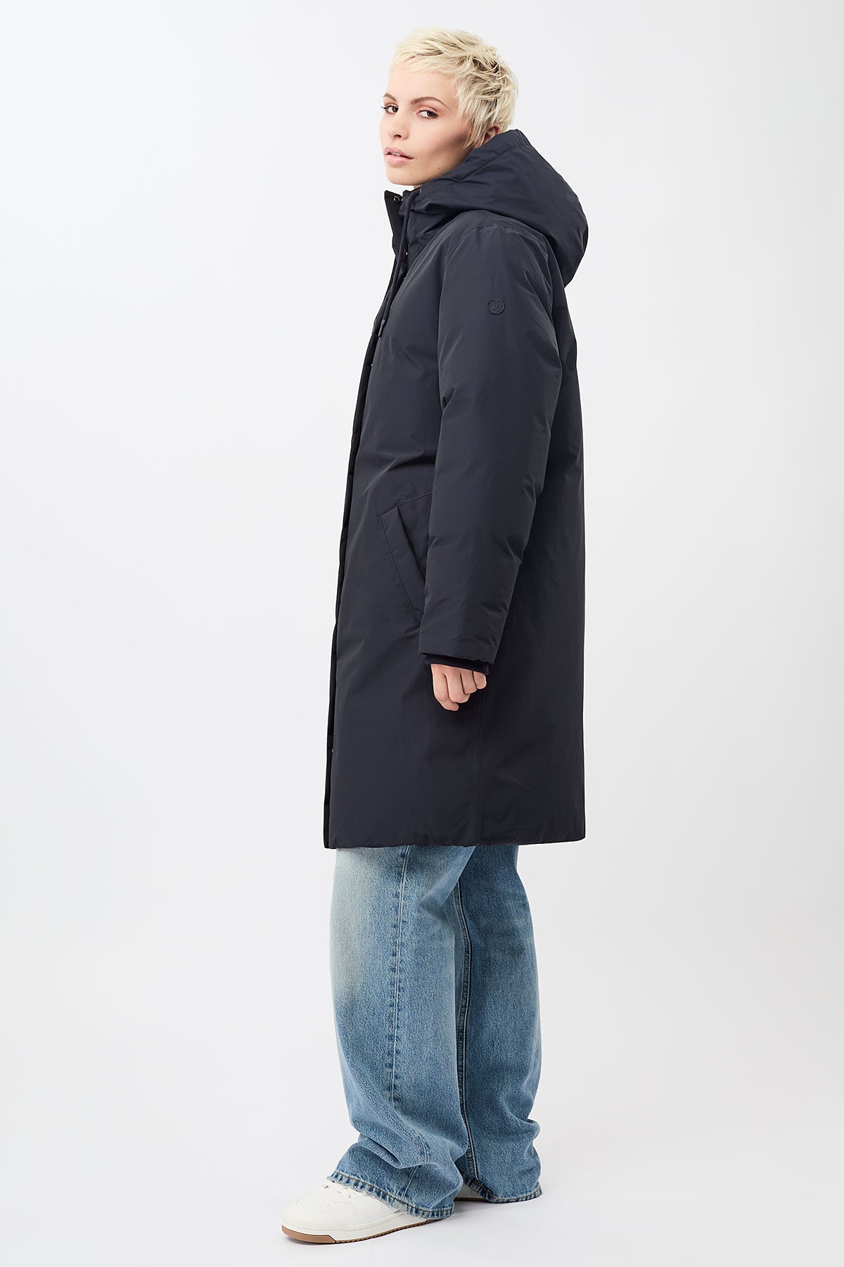 langerchen-lange-jacke-mit-kapuze-und-eco-daune-navy-cn08 image 4