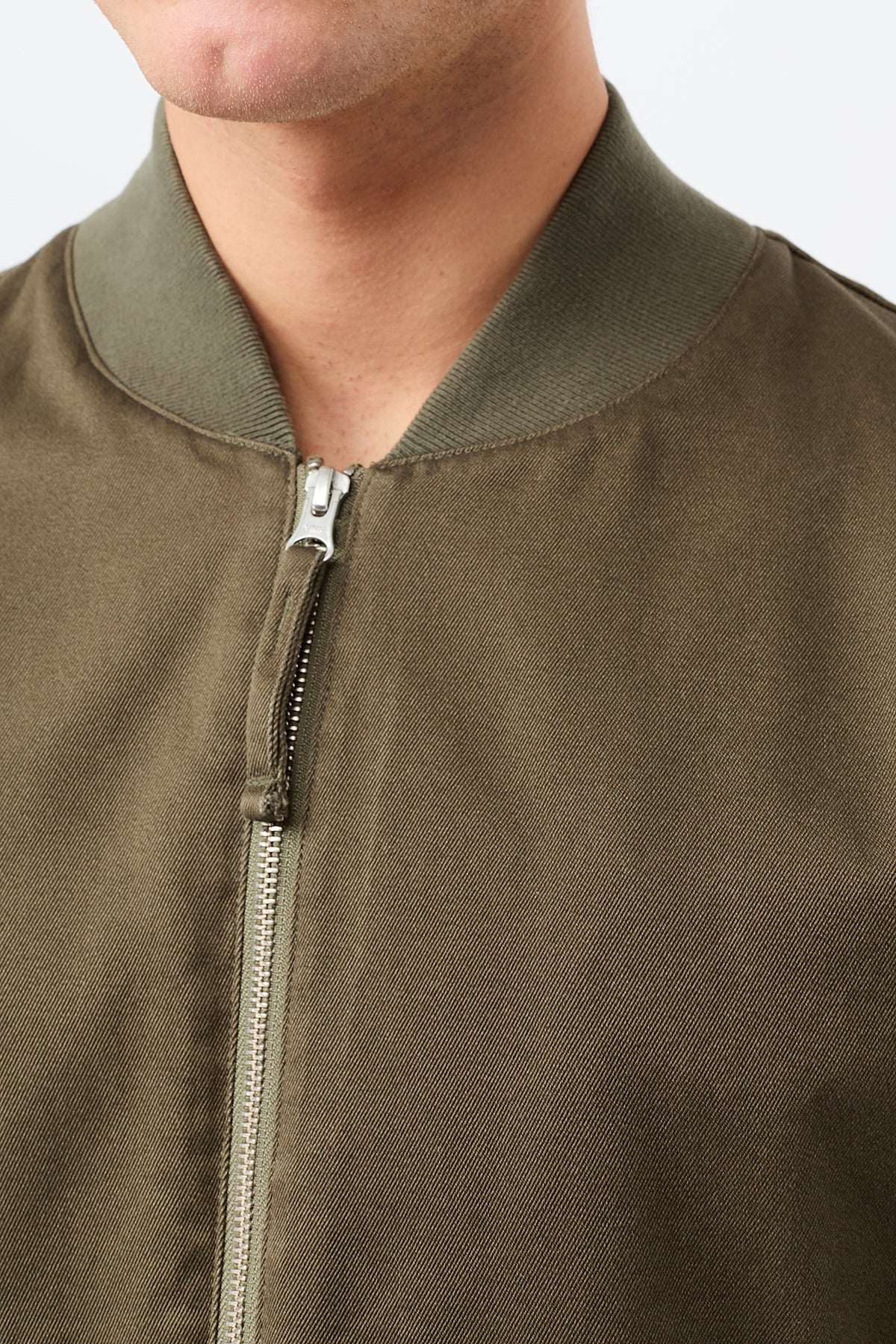 langerchen-co12-bomberjacke-mit-rippenbund-bio-baumwolle-stone-moss image 2