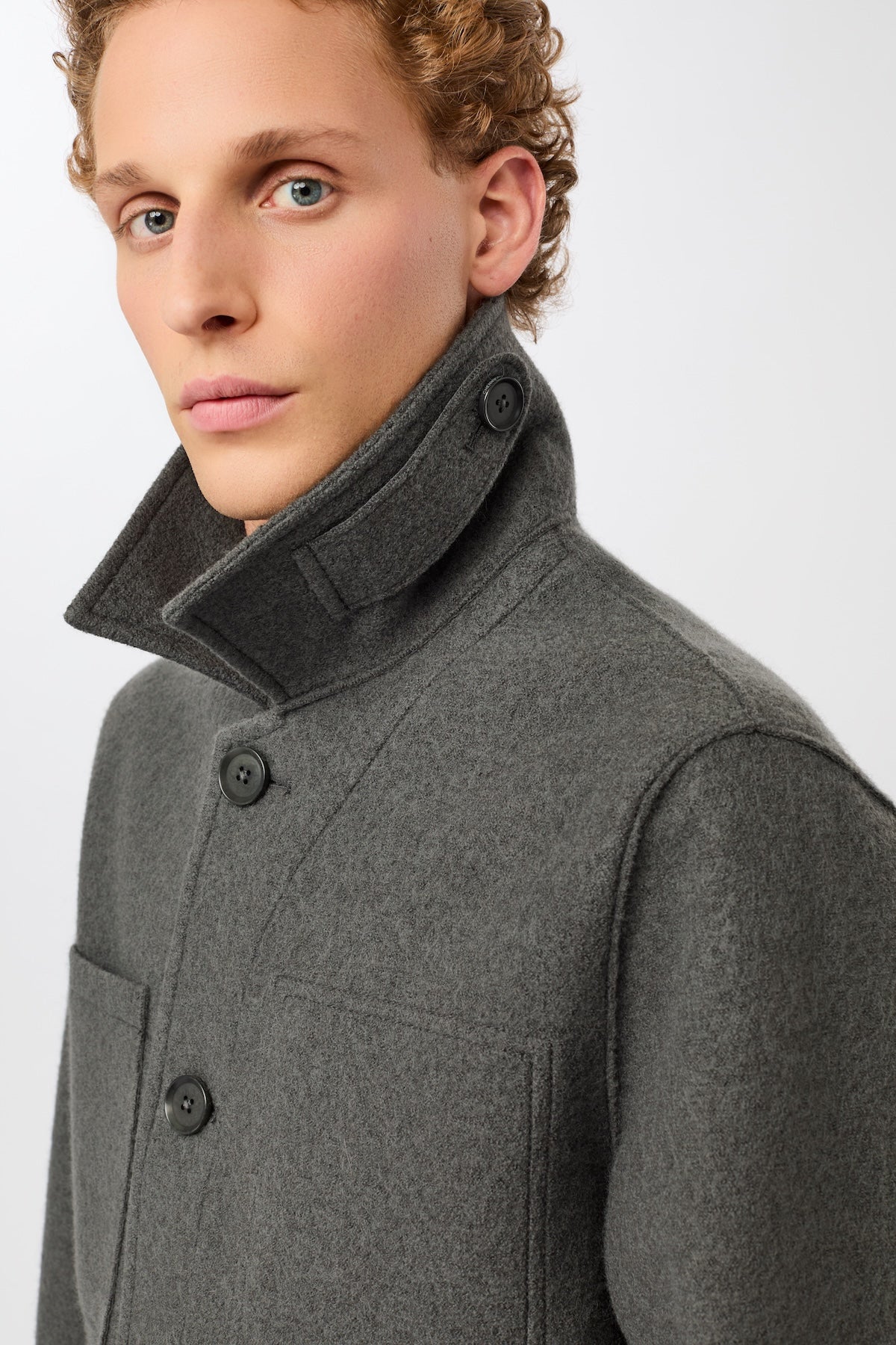 langerchen-field-jacket-aus-techno-felt-kurze-jacke-platinum image 5