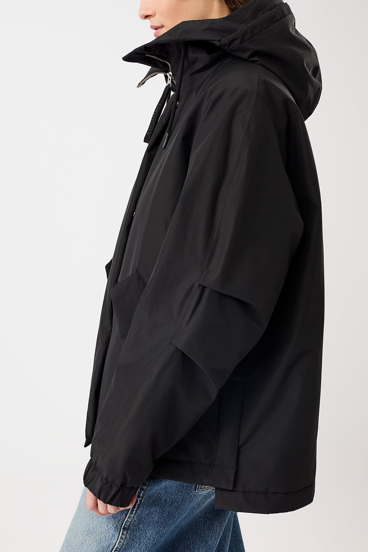 langerchen-wattierter-kurzparka-in-lockerem-volumen-black-parka image 4