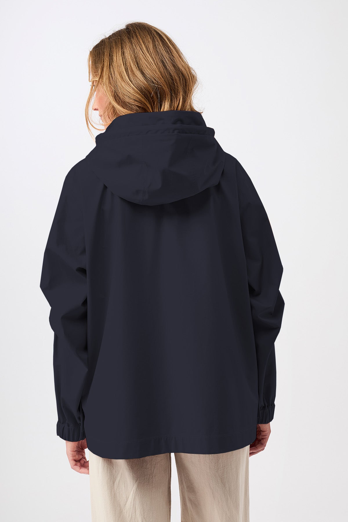 langerchen-cs09-kapuzenjacke-mit-falten-am-arm-navy image 3