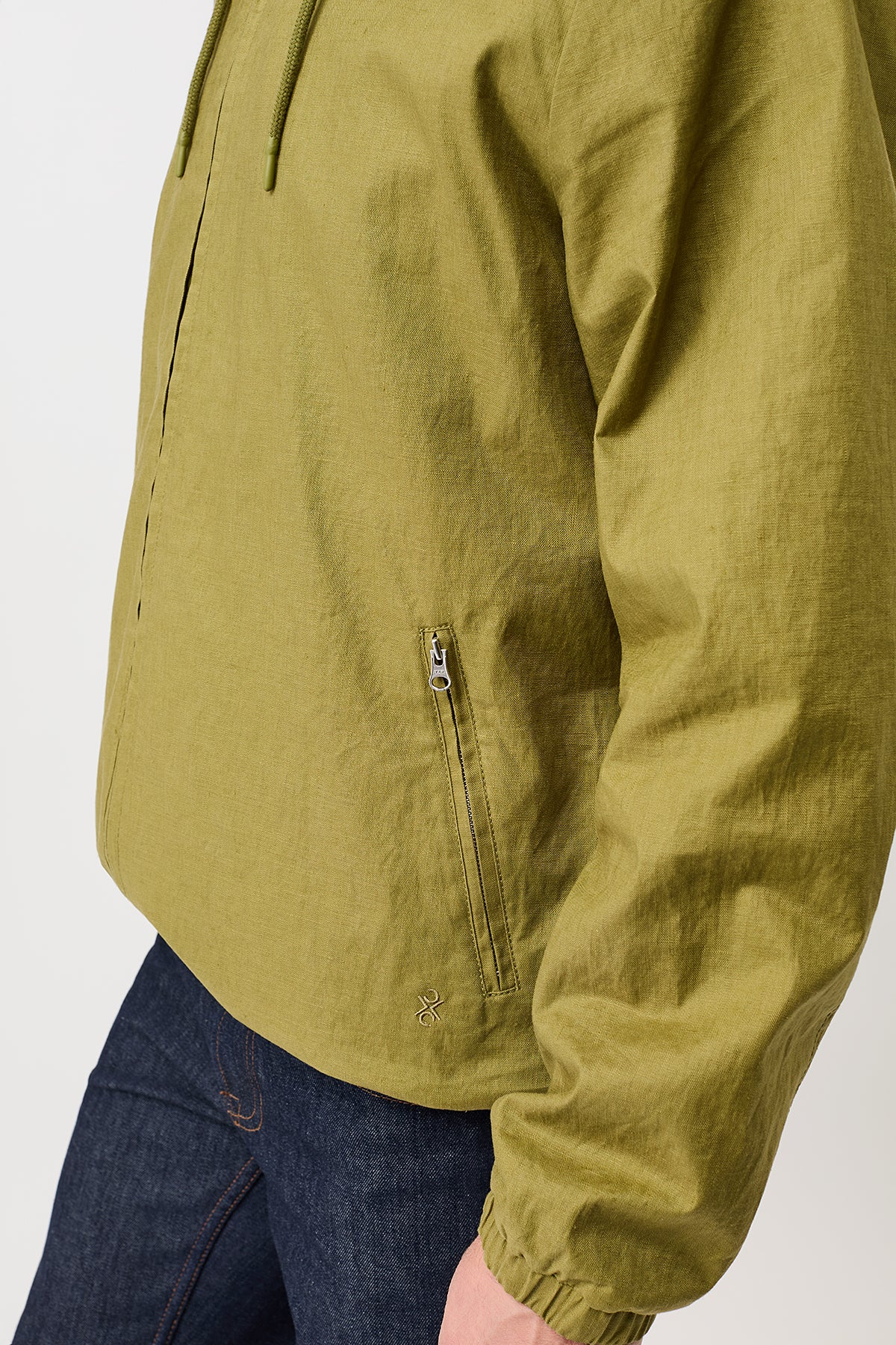 langerchen-kurze-regenjacke-aus-beschichtetem-leinen-green-olive image 4