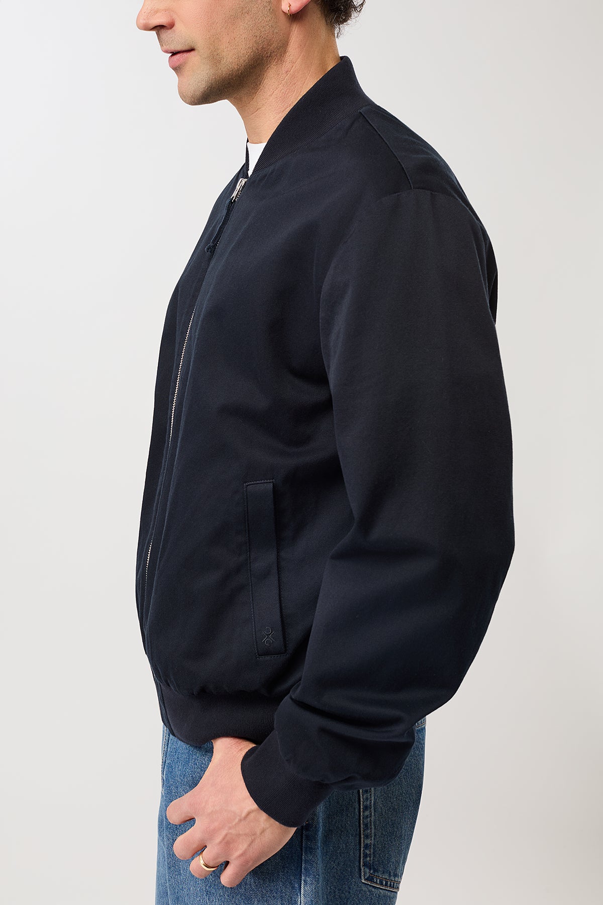 langerchen-bomberjacke-mit-rippenbund-aus-bio-baumwolle-navy image 2