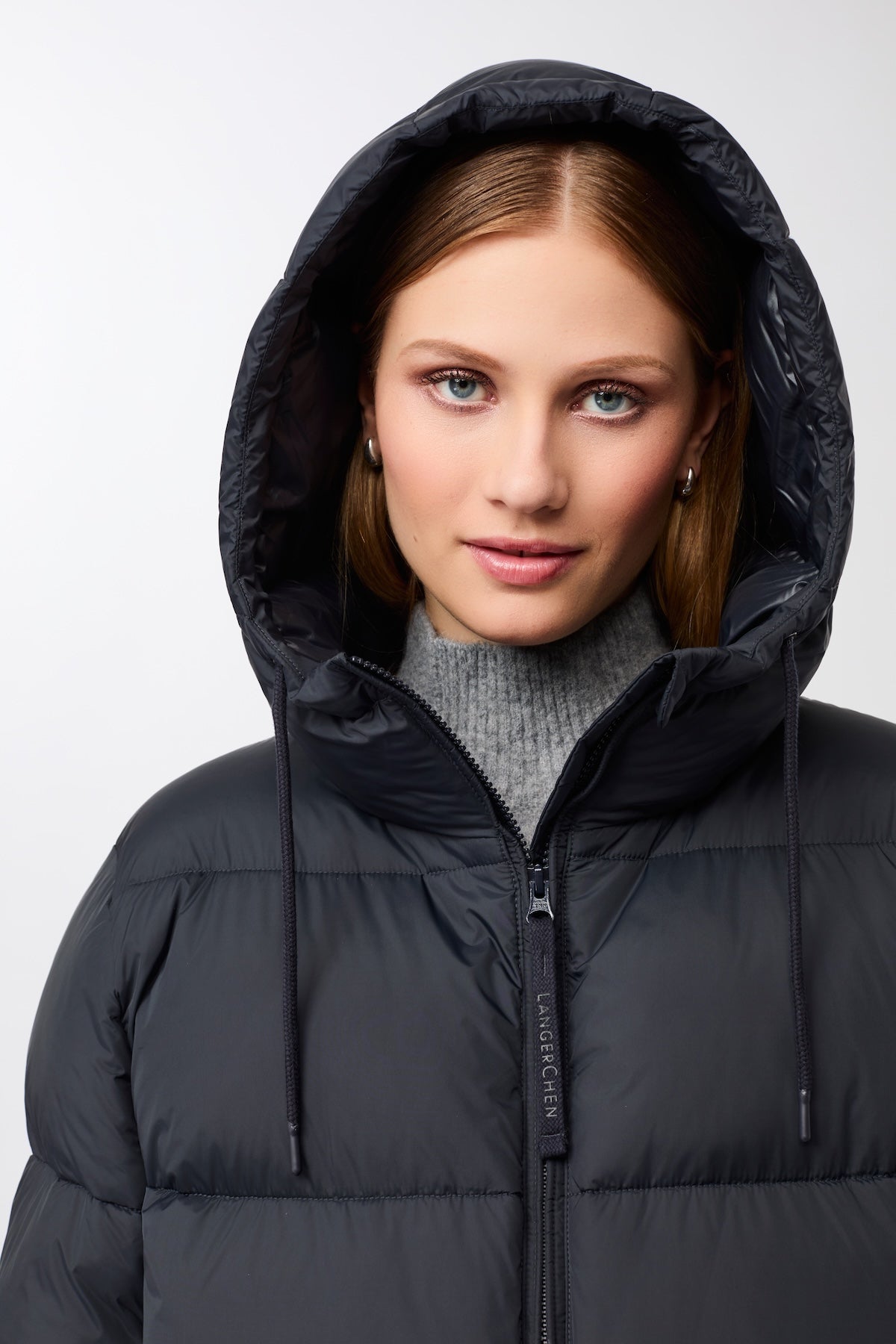 langerchen-lightweight-mantel-gesteppt-midnight-navy-blau image 5