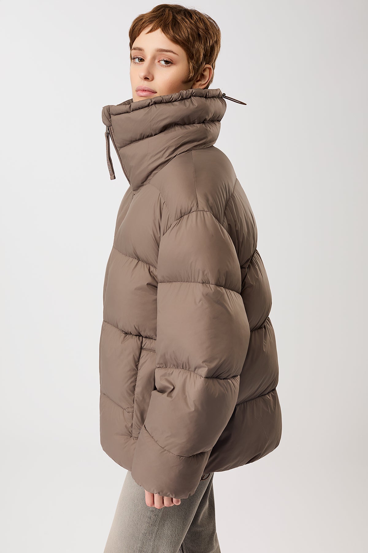 langerchen-steppjacke-concrete-mit-kapuze-damen-steppjacke image 3