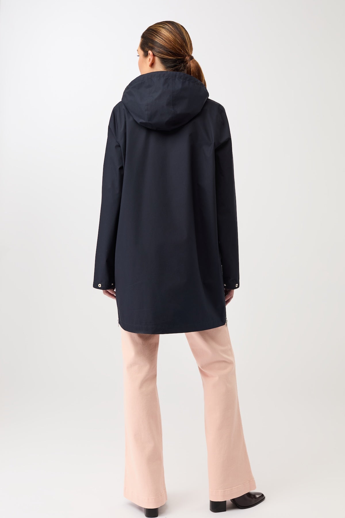 langerchen-bestseller-regenjacke-aus-bio-baumwolle-navy-kurze-jacke-mit-membrane image 4