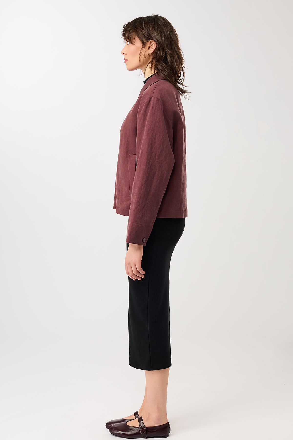 langerchen-kurze-jacke-aus-tencel-lyocell-kurzjacke-in-rubywood image 4