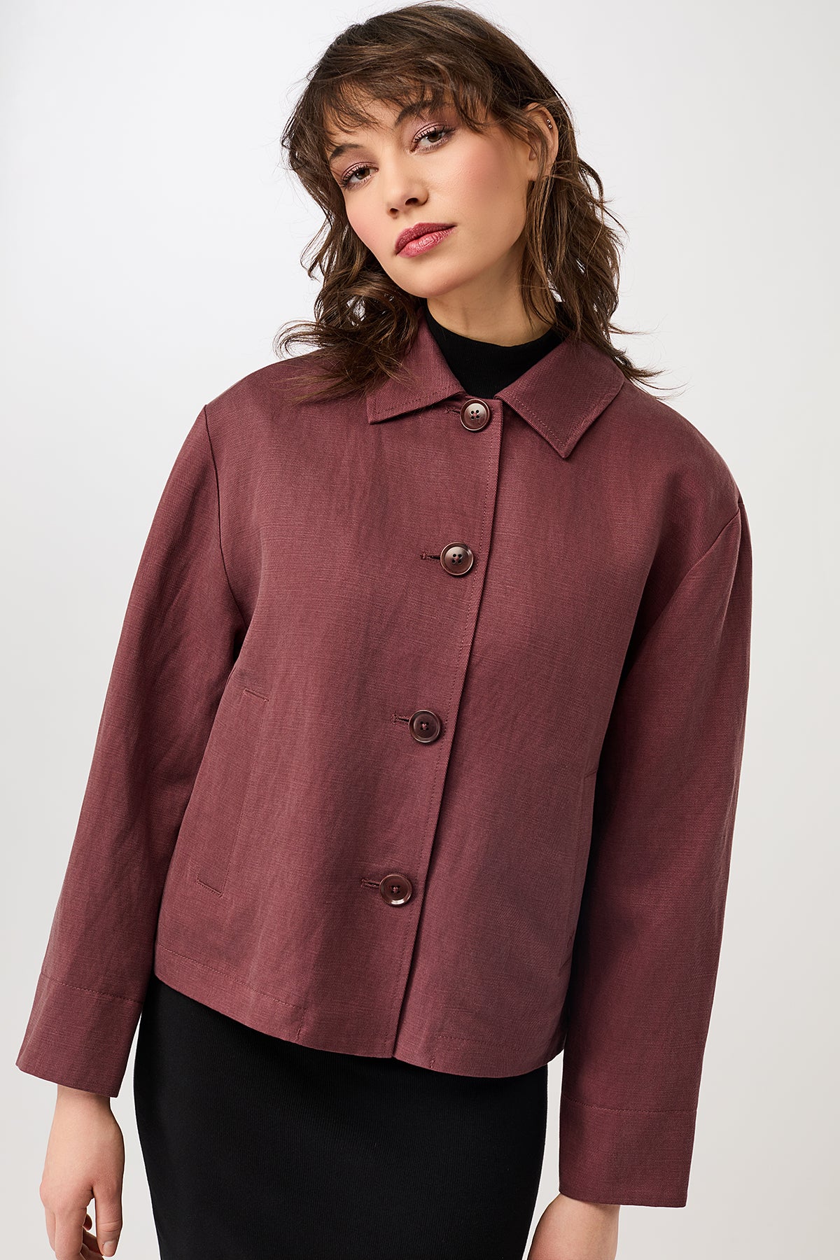 langerchen-kurze-jacke-aus-tencel-lyocell-kurzjacke-in-rubywood image 1