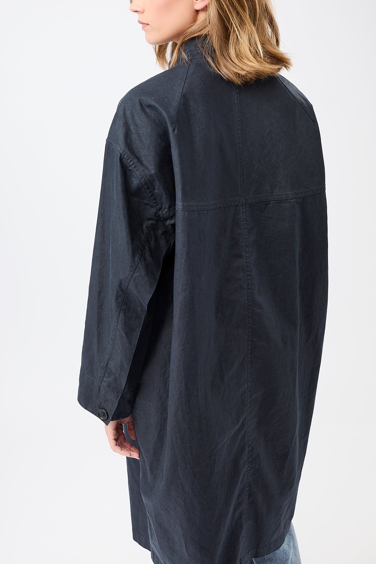 langerchen-langer-mantel-aus-leinen-mit-kn-pfen-navy image 5