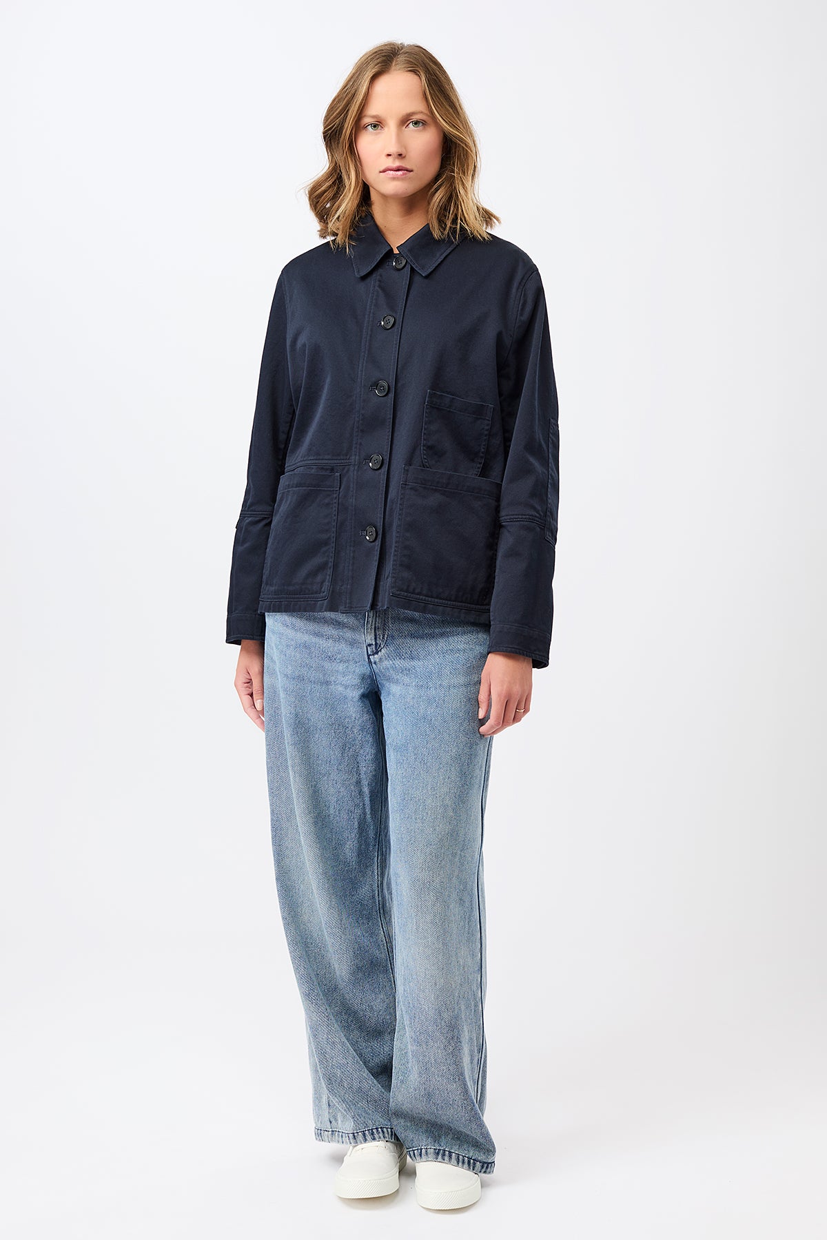 langerchen-kurze-jacke-mit-kn-pfen-navy image 1