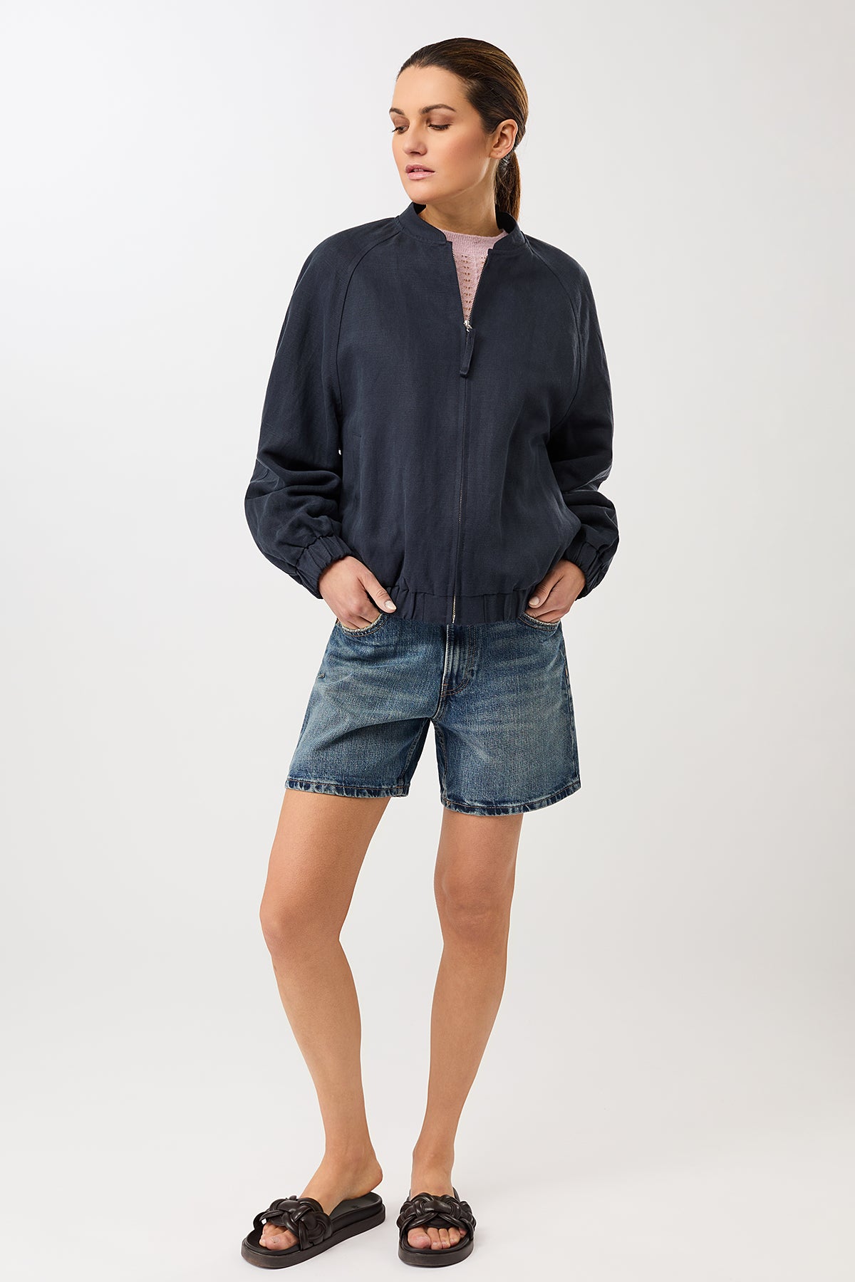 langerchen-bomberjacke-aus-tencel-blouson-in-navy-blau image 1