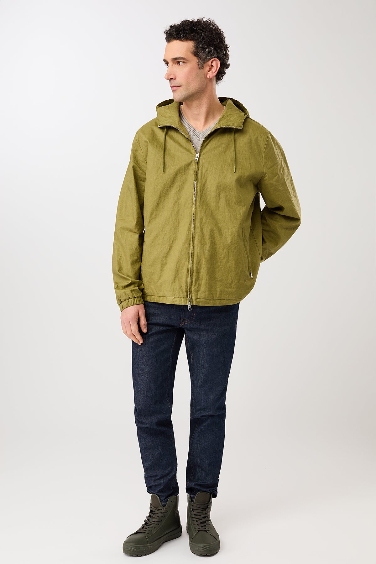 langerchen-kurze-regenjacke-aus-beschichtetem-leinen-green-olive image 2