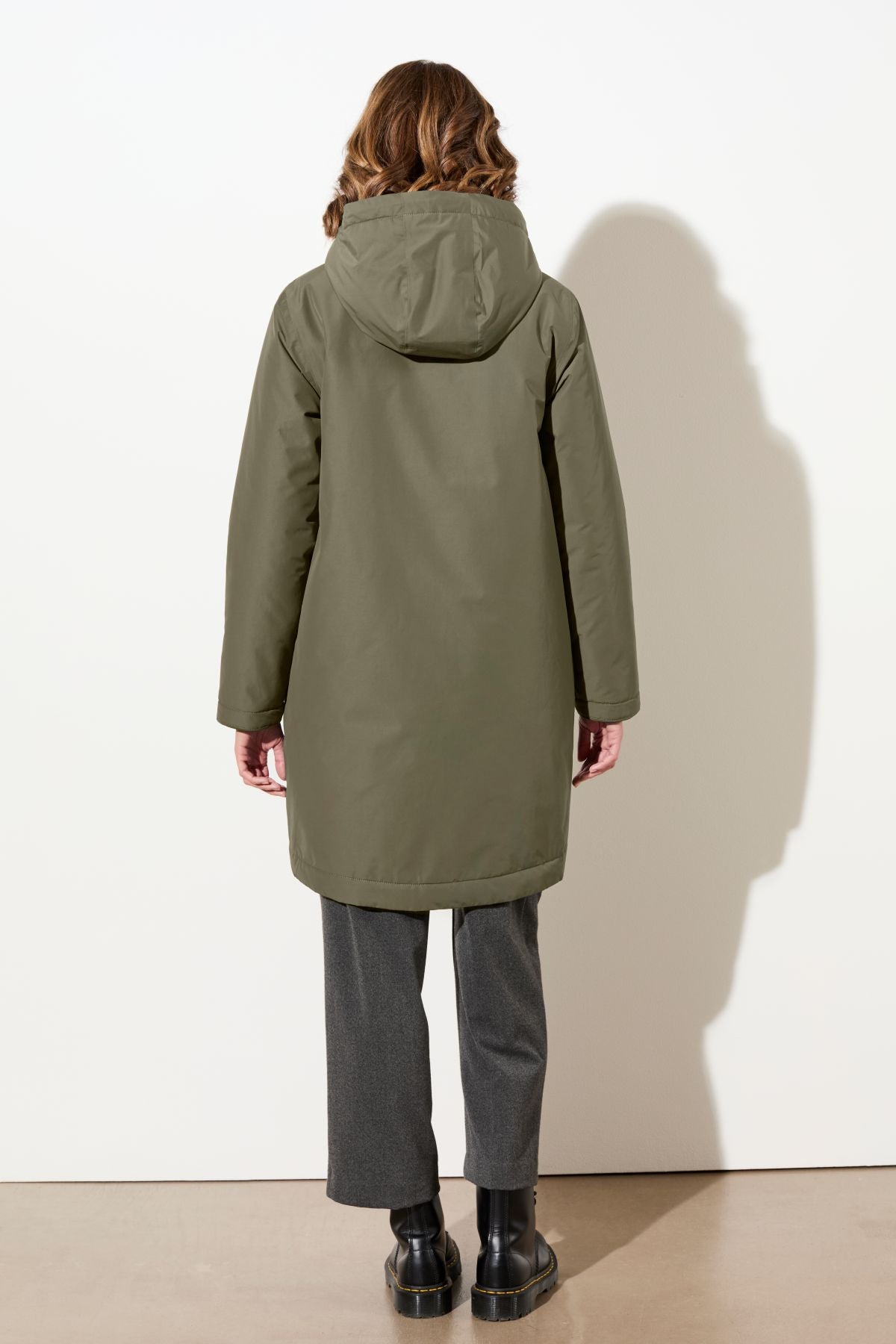 langerchen-wattierter-parka-leicht-tailliert-sencha-gr-n image 5