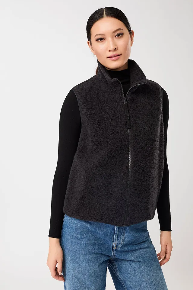 langerchen-weste-mit-stehkragen-aus-woll-fleece-storm-schwarz-grau image 1