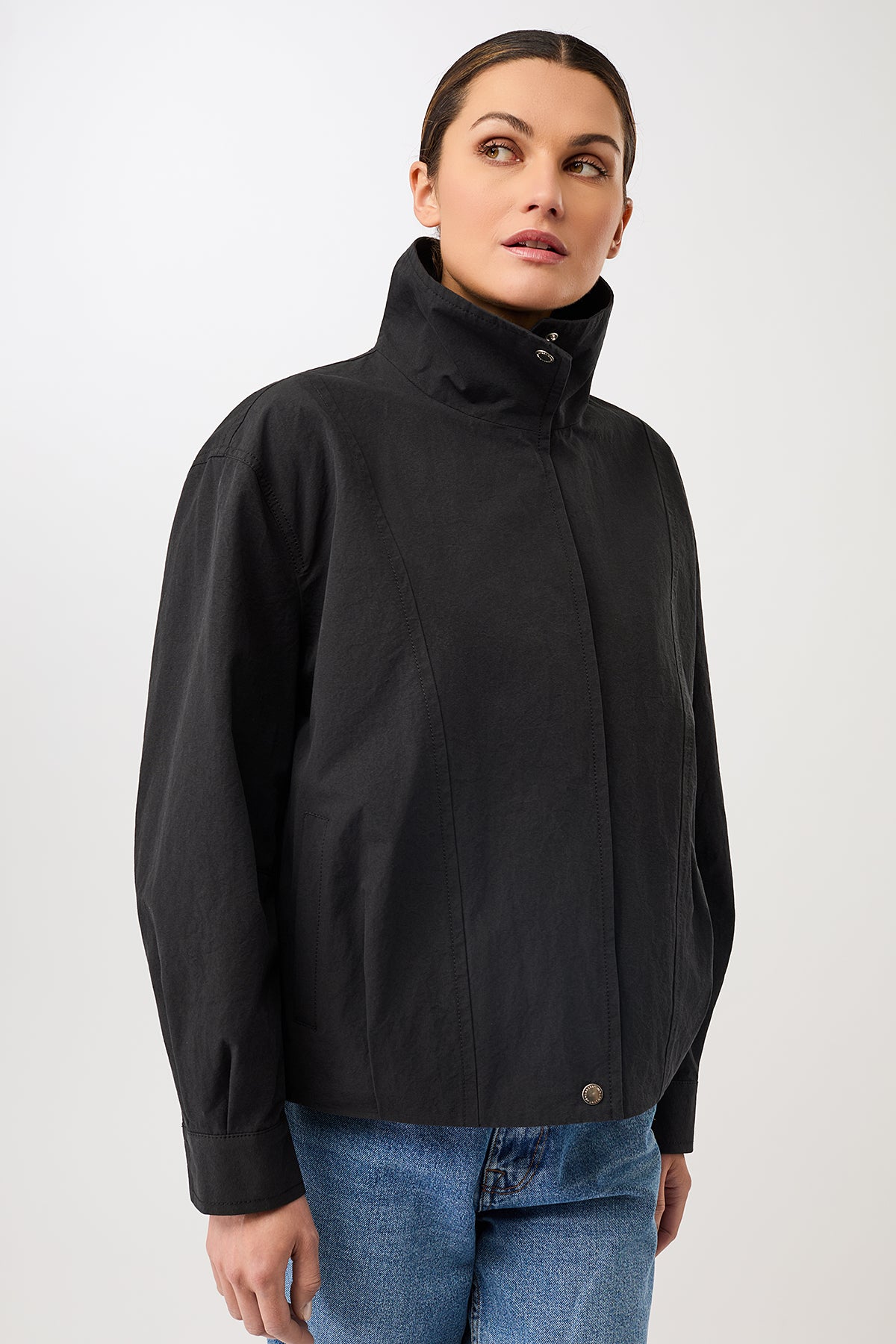 langerchen-bomberjacke-kellerfalte-black image 1