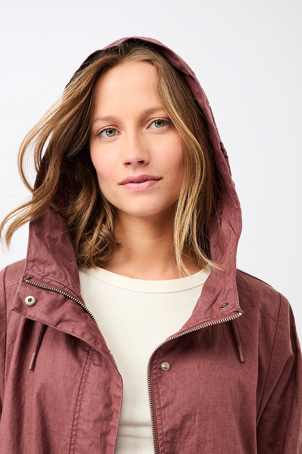 langerchen-outdoorjacke-aus-beschichtetem-leinen-rubywood image 6