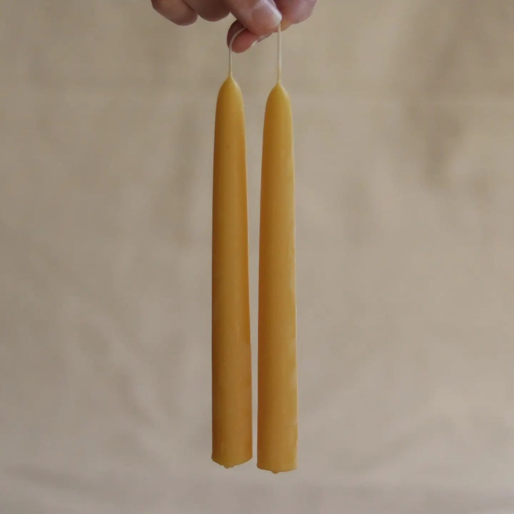 or-basics-bienenwachs-tafelkerzen-handgegossene-stabkerzen image 1