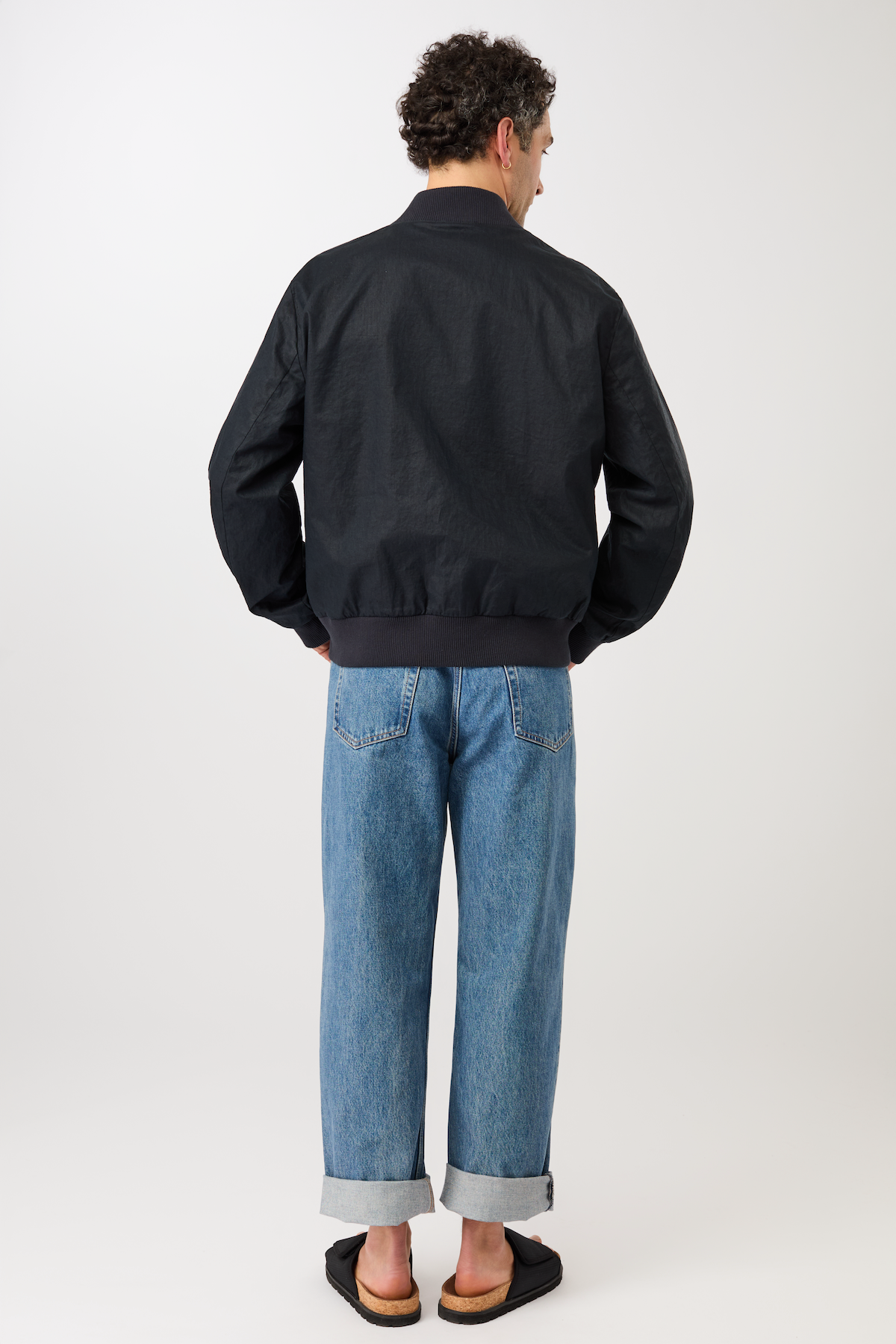 langerchen-bomberjacke-aus-beschichtetem-leinen-li01-blouson-in-navy image 2