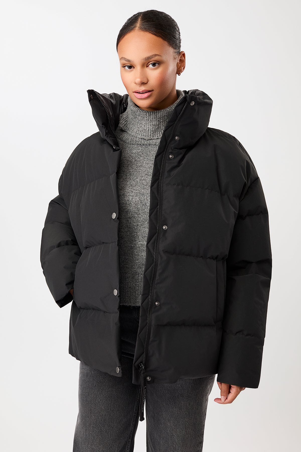 langerchen-gesteppte-eco-daune-jacke-navy-mit-stehkragen image 2