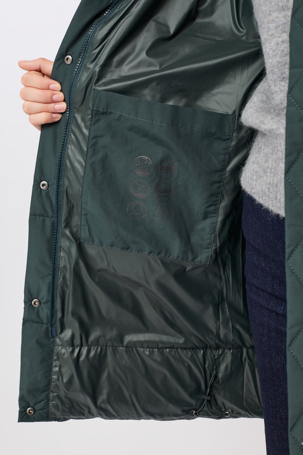 langerchen-jacke-mit-stehkragen-aus-eco-daune-cn08-kurzjacke-in-fir-gr-n image 6
