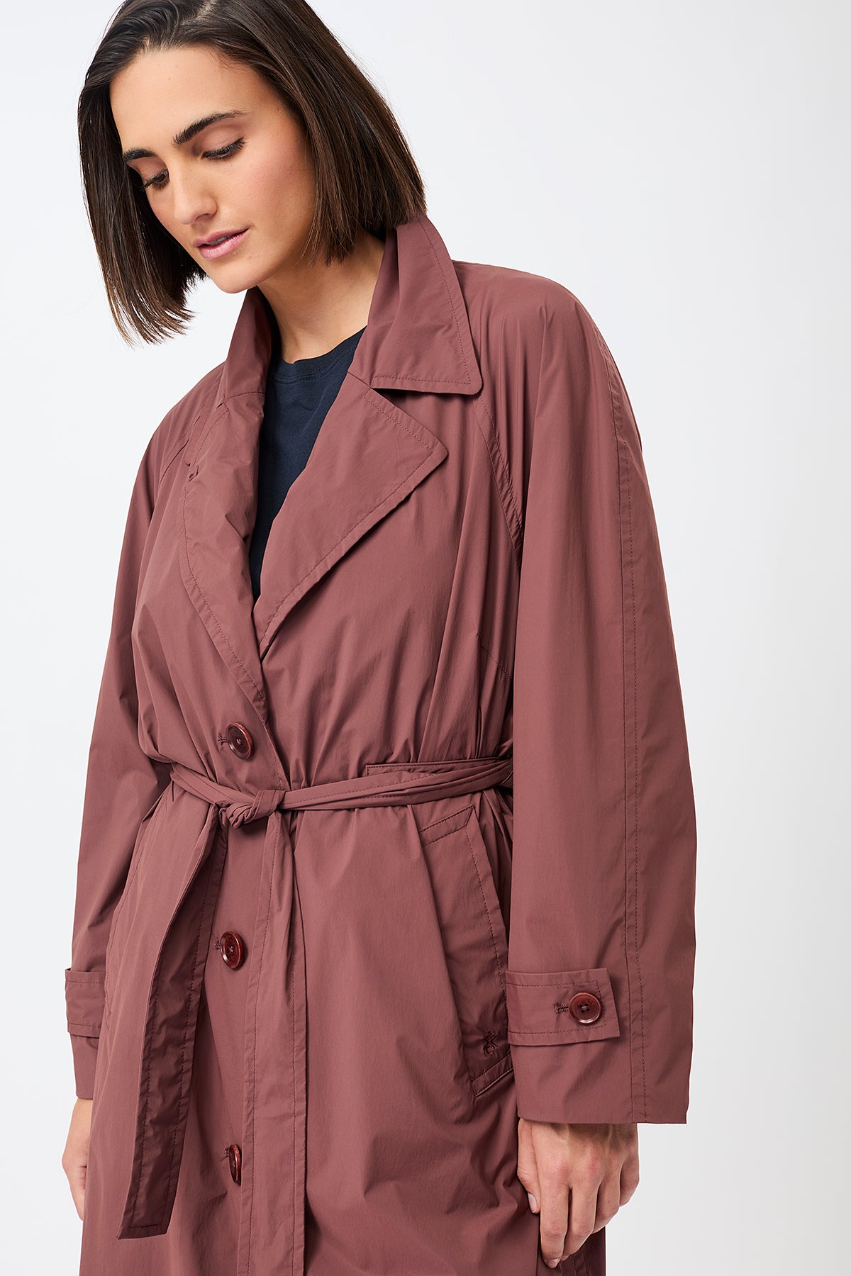 langerchen-leichter-trenchcoat-mit-raglannaht-rubywood image 4