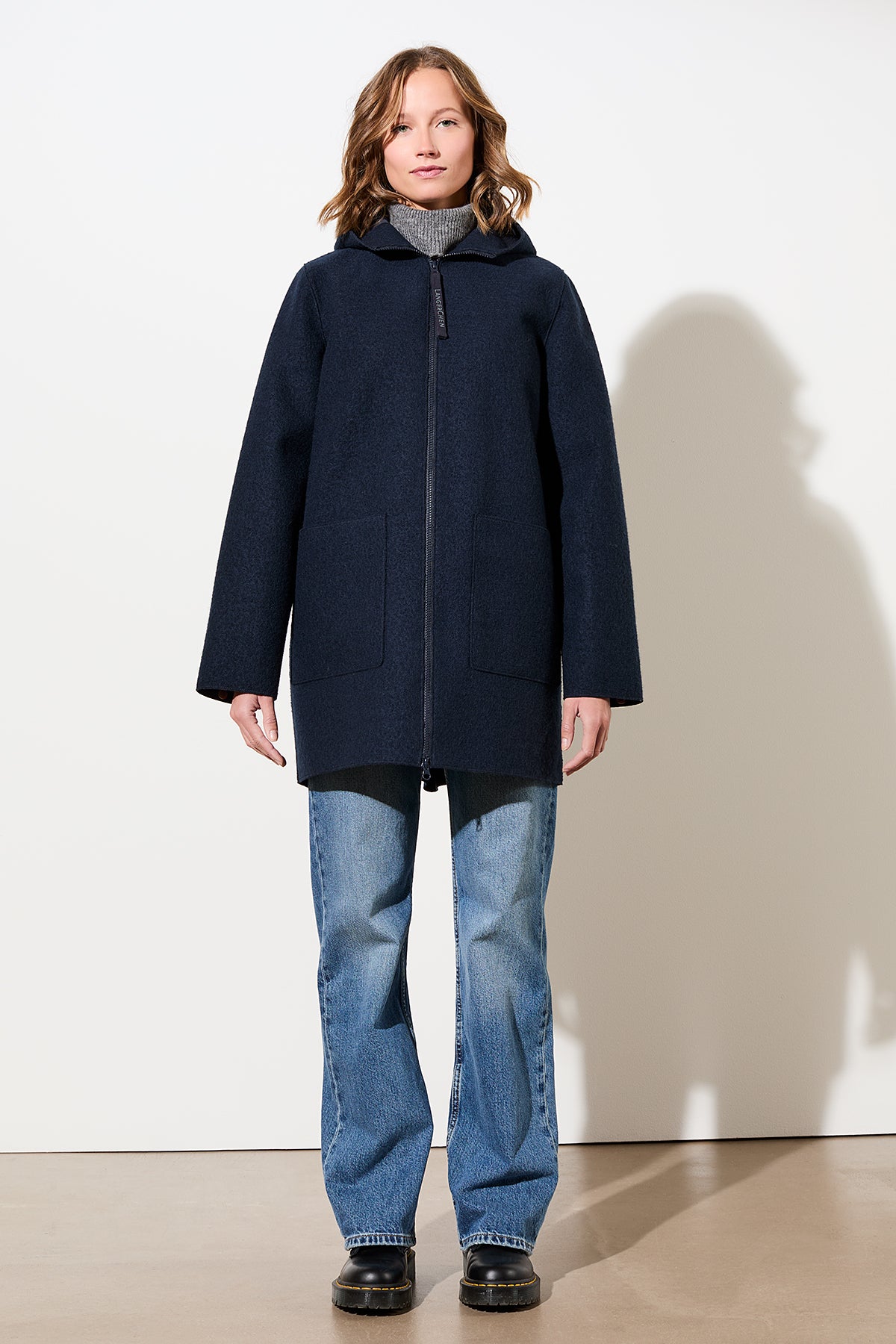 langerchen-kapuzenjacke-aus-walk-mit-membran-navy image 1