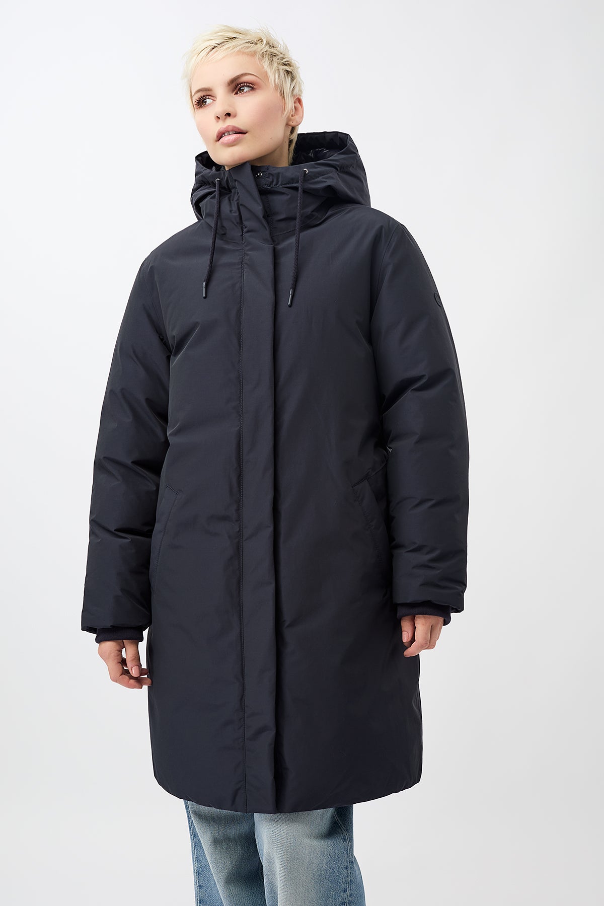 langerchen-lange-jacke-mit-kapuze-und-eco-daune-navy-cn08 image 1