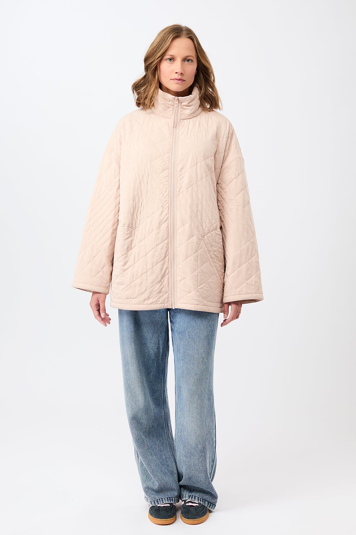 langerchen-gesteppte-jacke-aus-tencel-blush-mit-stehkragen image 1