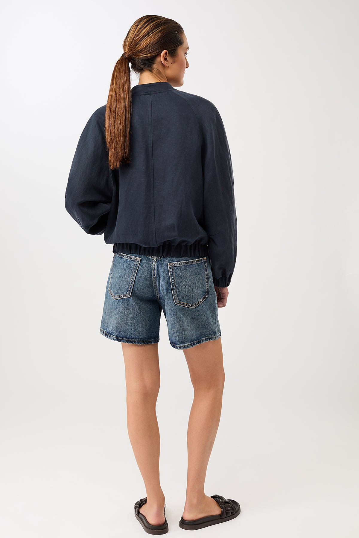 langerchen-bomberjacke-aus-tencel-blouson-in-navy-blau image 4