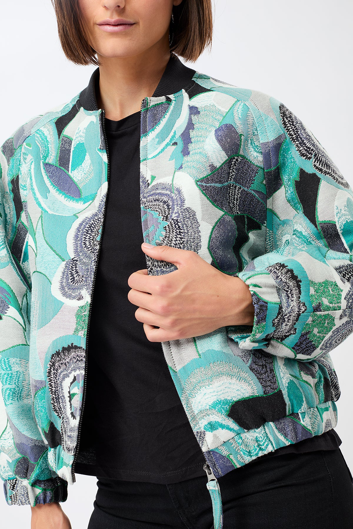 langerchen-bomberjacke-original-jacquard-blouson-damen image 1