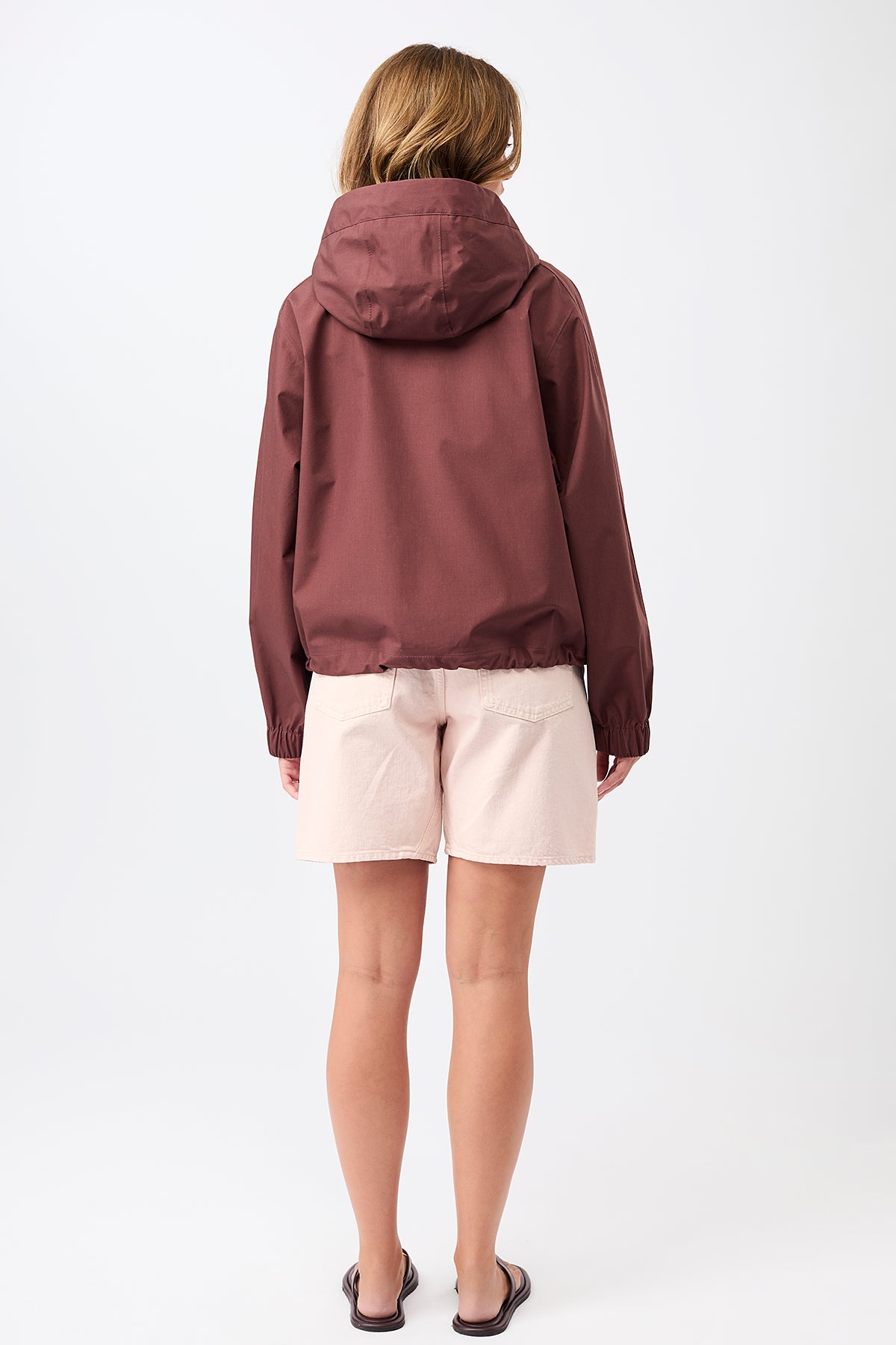 langerchen-kurze-regenjacke-mit-reissverschlusstasche-rubywood image 3