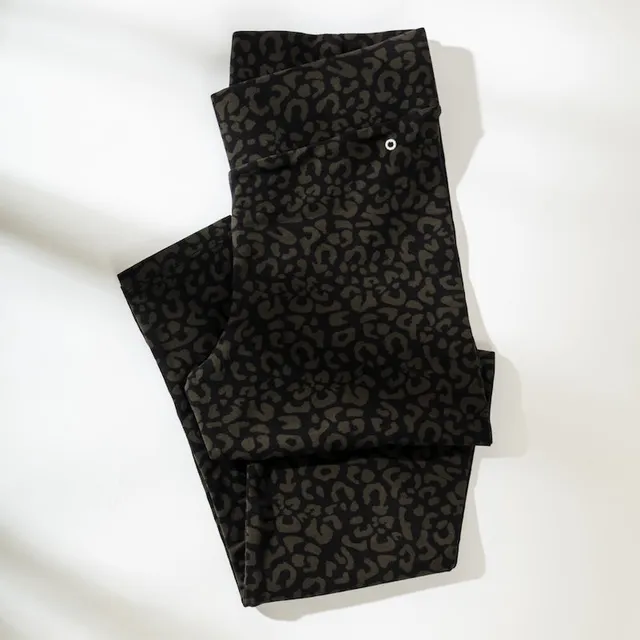 or-basics-all-day-leo-leggings-schwarz-damen-leggings-aus-bio-baumwolle image 1