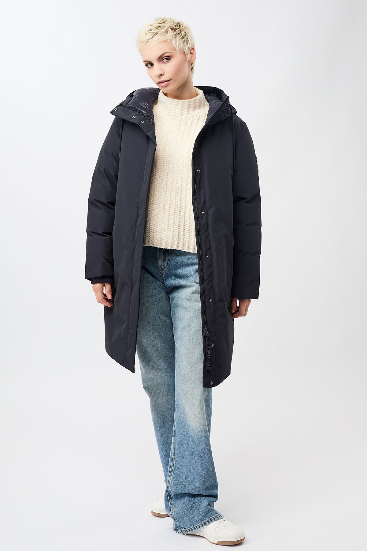 langerchen-lange-jacke-mit-kapuze-und-eco-daune-navy-cn08 image 3