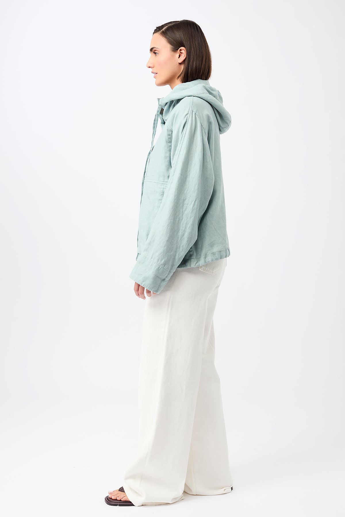 langerchen-lockere-jacke-mit-kordelzug-kapuze-flow-leinen image 2