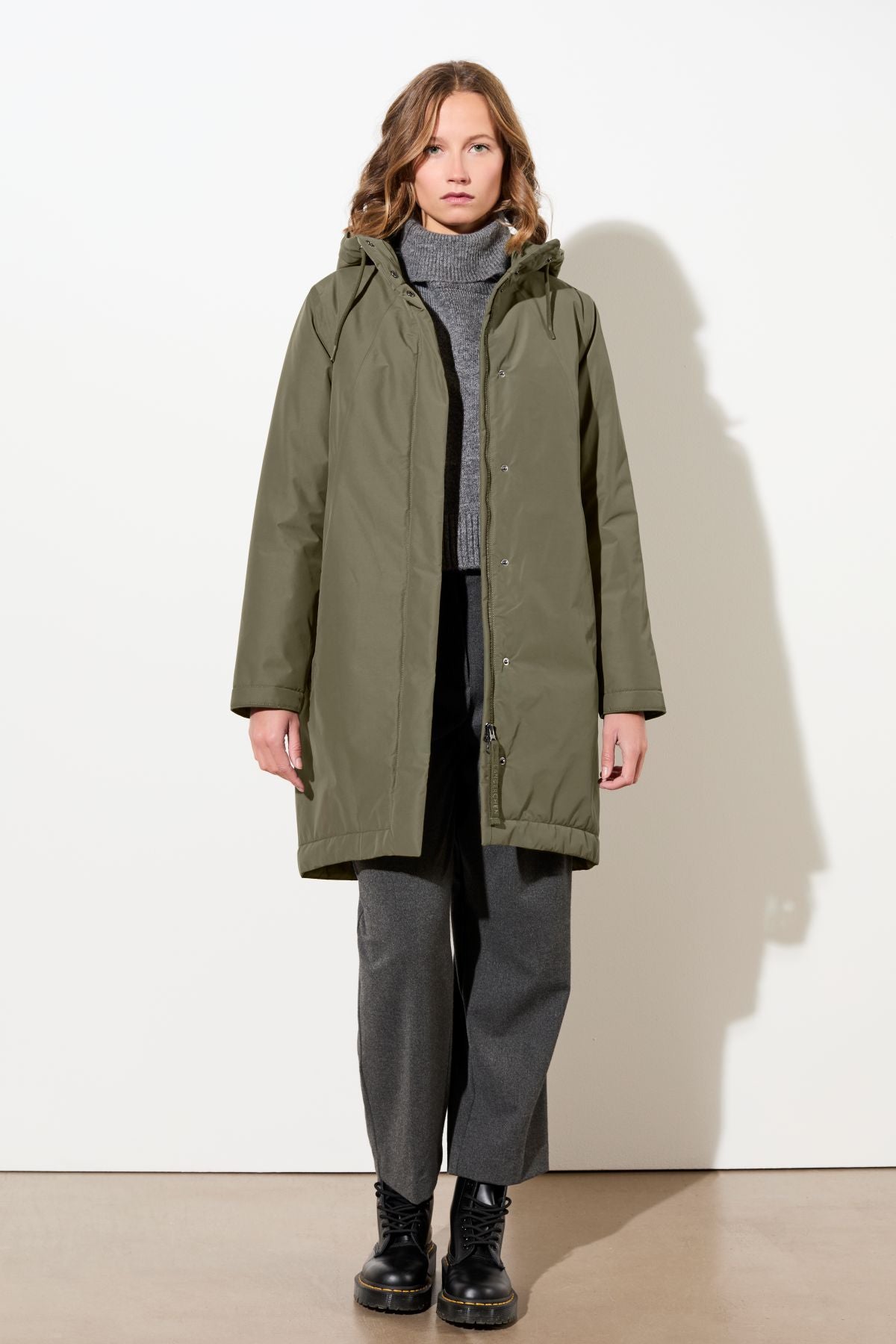langerchen-wattierter-parka-leicht-tailliert-sencha-gr-n image 2