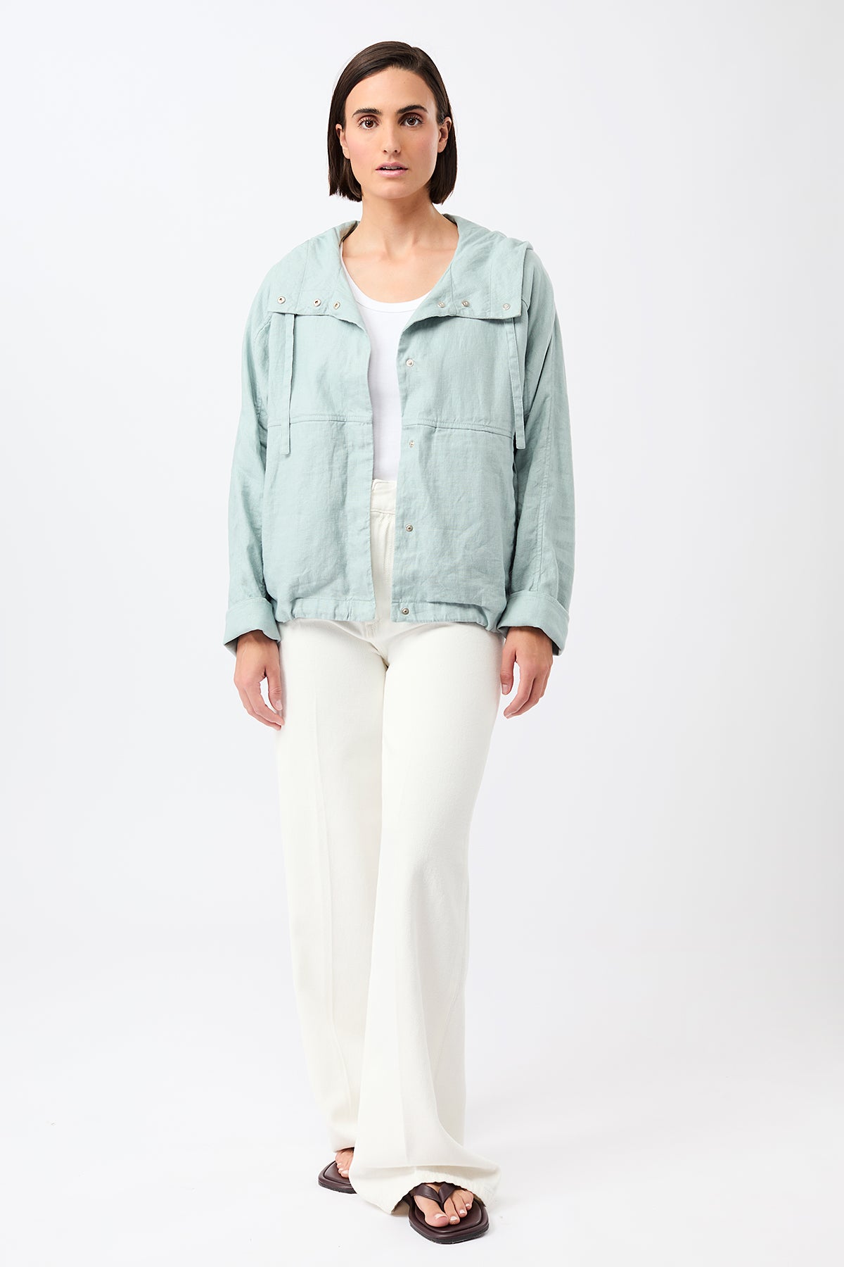 langerchen-lockere-jacke-mit-kordelzug-kapuze-flow-leinen image 5