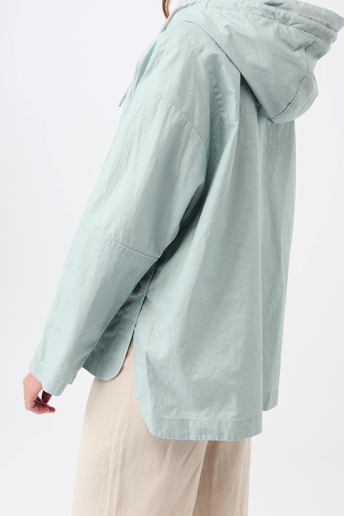langerchen-flow-outdoorjacke-aus-beschichtetem-leinen-kurze-jacke image 3