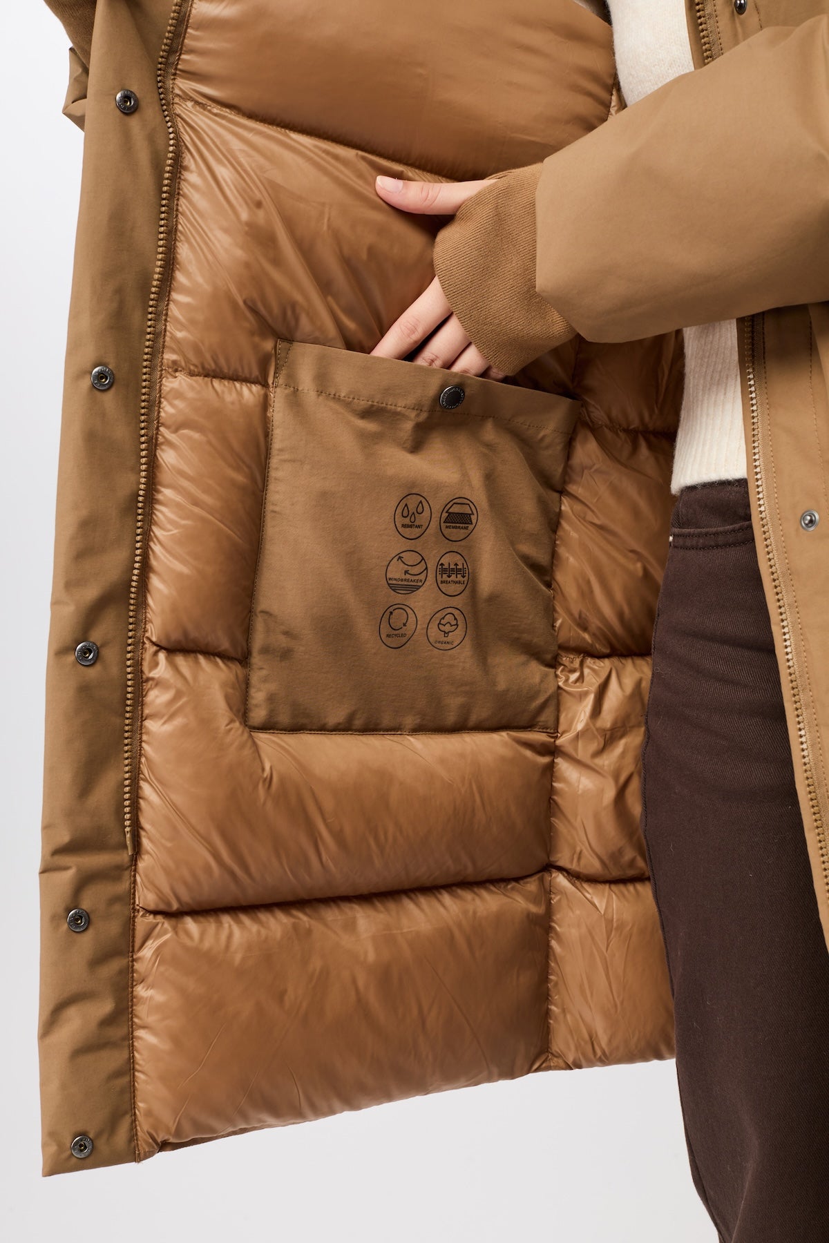 langerchen-lange-jacke-mit-kapuze-oak-beige-aus-eco-daune image 6