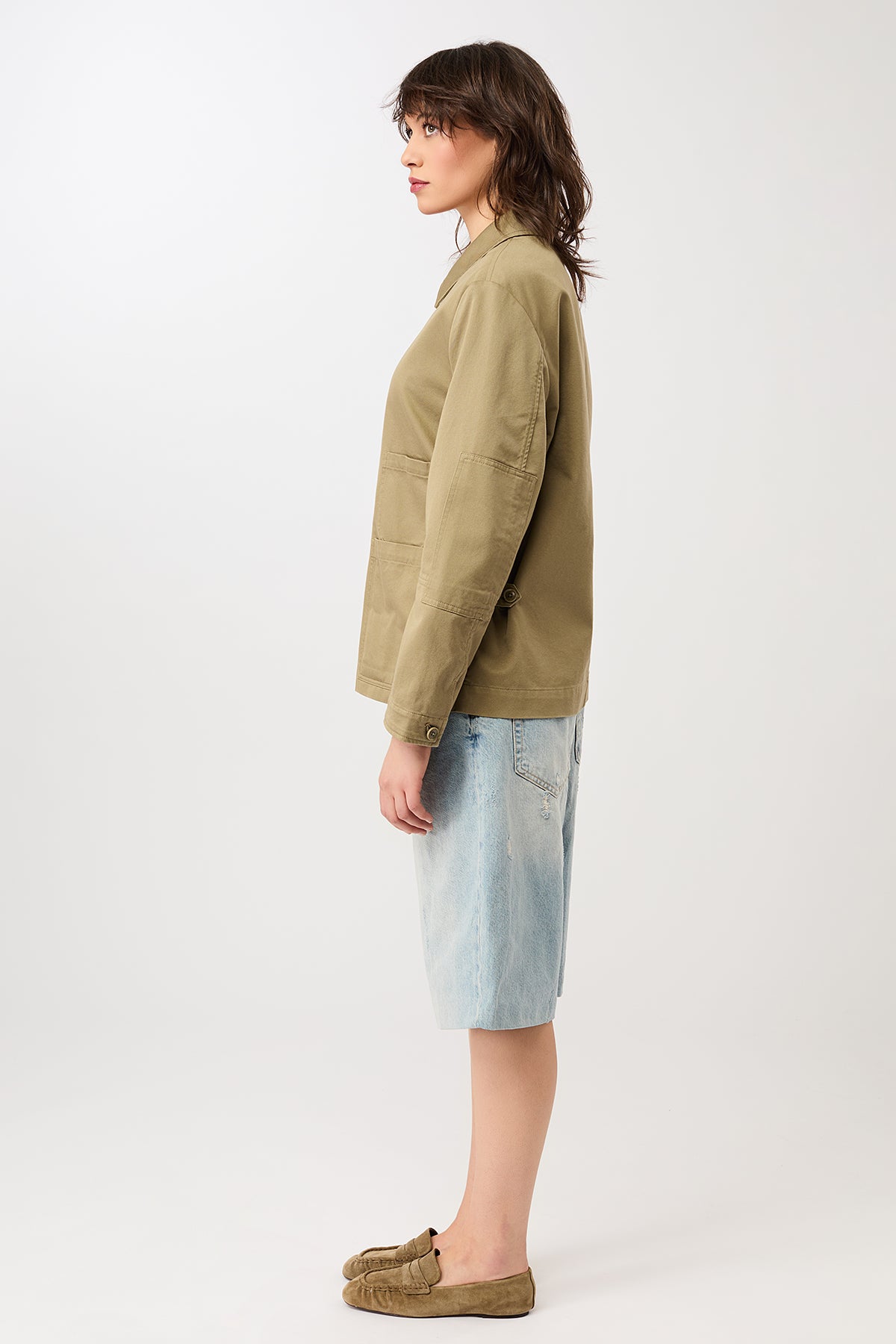 langerchen-kurze-jacke-mit-kn-pfen-leichte-jacke-in-breeze image 3