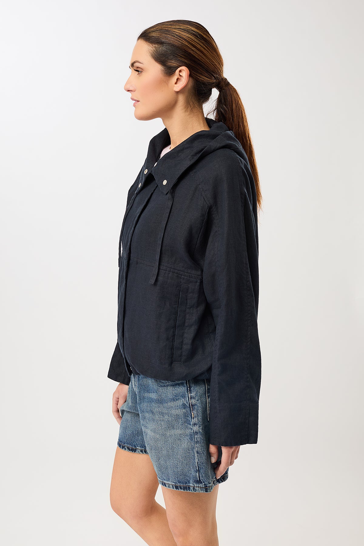 langerchen-lockere-jacke-mit-kordelzug-in-kapuze-kurze-jacke-navy image 2