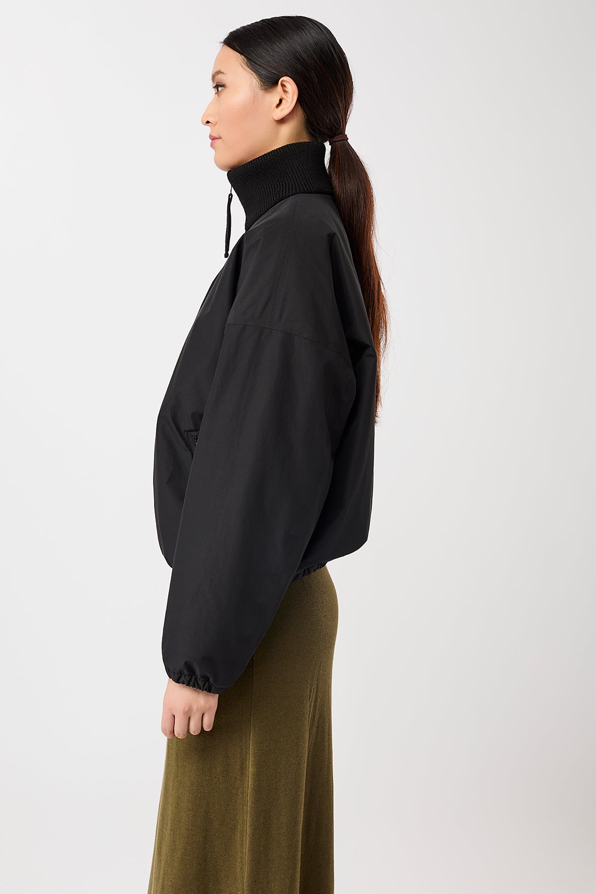langerchen-wattierter-blouson-mit-rippenkragen-cn08-bomberjacke-in-black image 3
