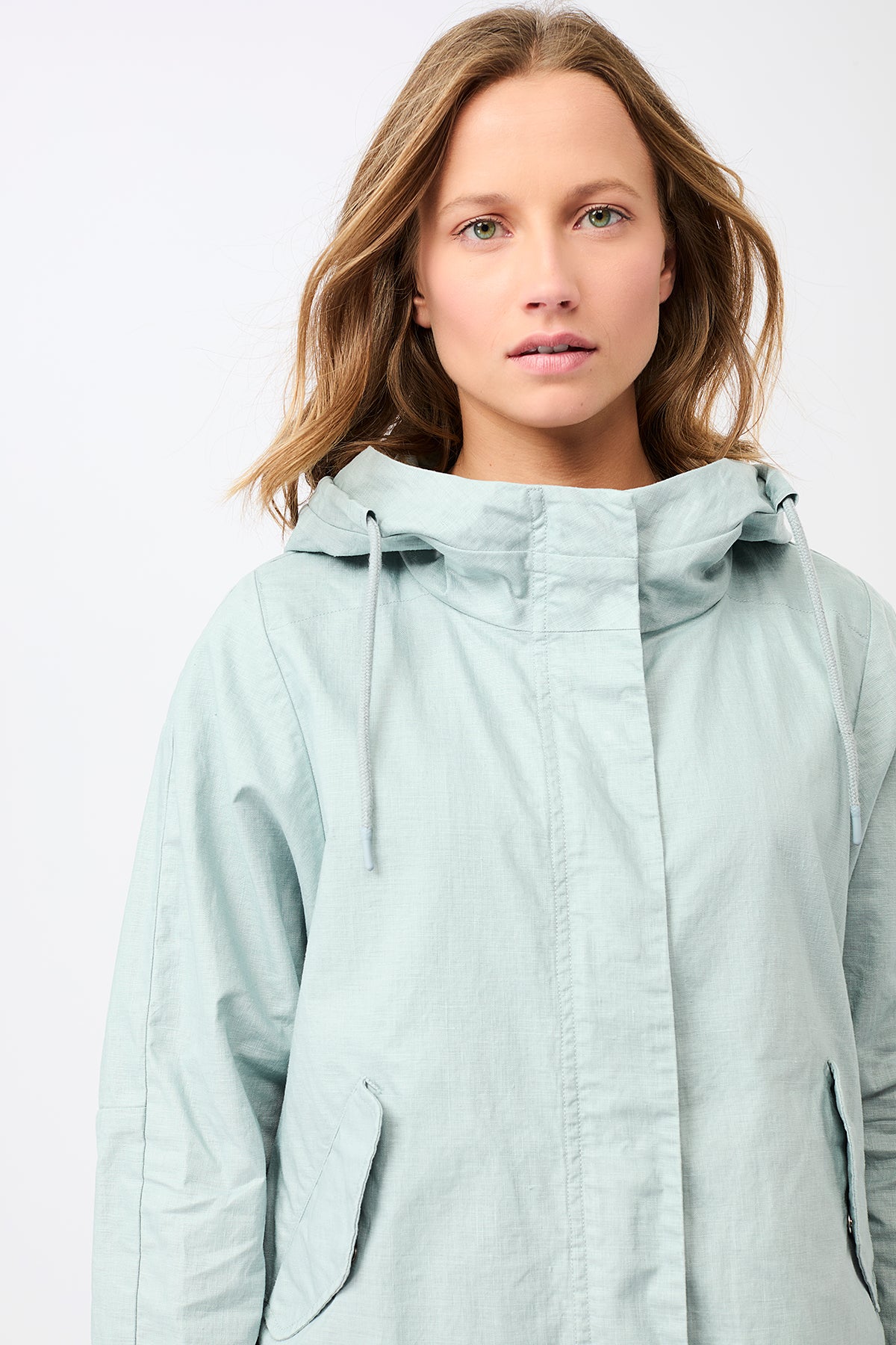 langerchen-flow-outdoorjacke-aus-beschichtetem-leinen-kurze-jacke image 6