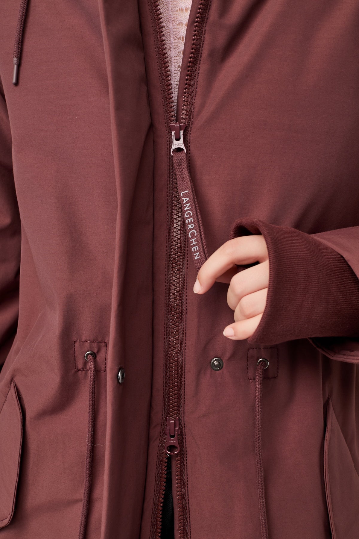 langerchen-parka-locker-geschnitten-wattiert-burgundy-parka image 5
