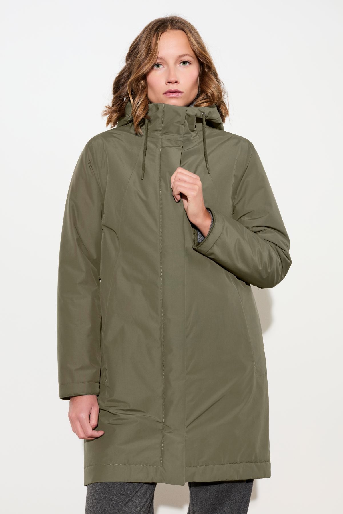 langerchen-wattierter-parka-leicht-tailliert-sencha-gr-n image 1