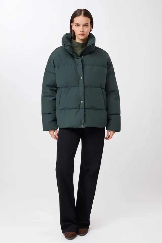 langerchen-gesteppte-jacke-aus-eco-daune-mit-stehkragen-kurze-jacke-in-fir image 1